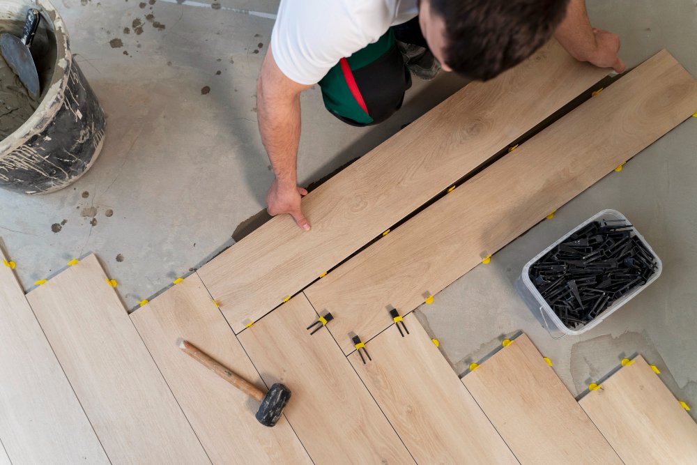 Piso de Casa: Escolher, Instalar e Manter o revestimento 2 pisos para casa moderna